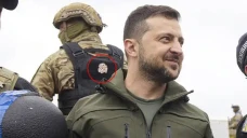 Pengawal Zelensky Tampak...