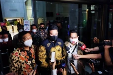 Usai Sambangi KPK Bobby...