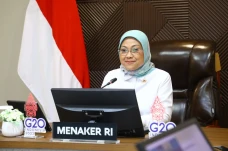 11,53 Juta Pekerja Masih...
