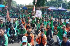 Demo Tolak Kenaikan...