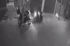 Baru Beli 2 Minggu,...