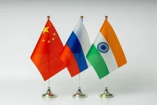 Sikap China-India pada...