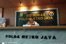 Ungkap Kasus KDRT, Polisi...