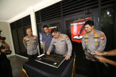 Resmikan Balai FWP Polda...