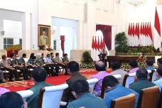 Jokowi Minta Lemhannas...