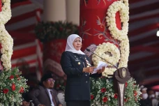 Gubernur Khofifah Klaim...