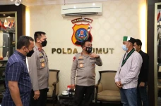 Alwi Hasbi Silalahi...