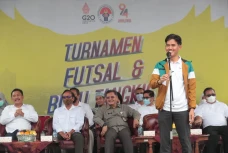 Upaya Membangun Bangsa...