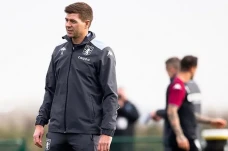 4 Prestasi Steven Gerrard...