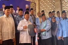 Prabowo Subianto Sumbang...
