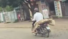Ngerii.. Ojek Mayat...