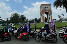Taco Bell Buka Dua Gerai...