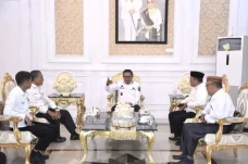8 ASN Kota Gorontalo...