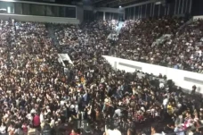 Kisruh Konser Berdendang...