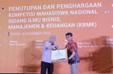 UISI Dipercaya Menjadi...