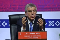 Presiden IOC Sambut...