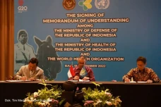 Menhan Prabowo Bersama...