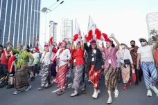 Ramai Singapura dan...