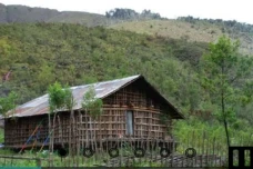 Rumah Adat di Indonesia...