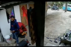 Kurang 2 Menit, Bandit...