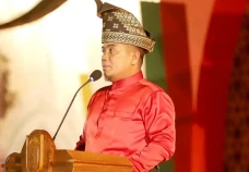 Bupati Zukri Resmi Membuka...