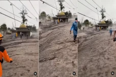 Viral! Masjid di Lumajang...