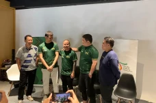 Gandeng Tim Esports...