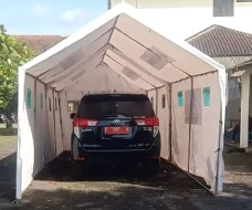 Waduh, Tenda Pengungsi...