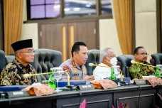 Kapolri Pastikan Beri...
