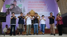 Adira Finance Bantu...