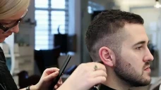 7 Tren Potongan Rambut...