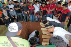 Ridwan Saidi Dimakamkan...