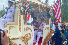 Resmi Lepas Jabatan...