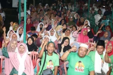 Momen Awal Tahun, Relawan...