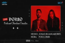 Neonomora: Penyanyi,...