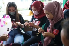 Relawan Kenalkan Ganjar...