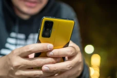 Poco F4 GT Turun Harga...