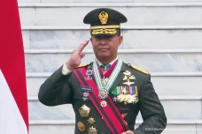 Panglima Kostrad yang...
