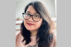 Psikolog UI: Lato-lato...