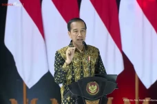 Jokowi Tegaskan Konstitusi...