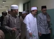 TGB Ajak Masyarakat...