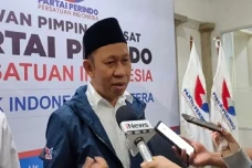 Yusuf Lakaseng: Partai...