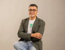 Ini Bos Baru Gojek di...