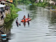 Diduga Mabuk Berat,...