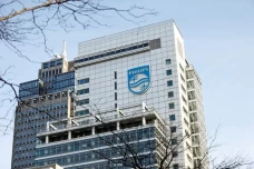 Philips akan Pecat 6.000...
