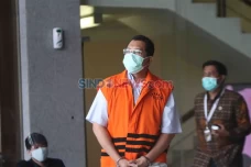 KPK Eksekusi Eks Direktur...