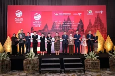 Pulihkan Pariwisata,...