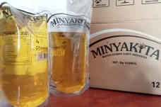 Minyakita Langka di...