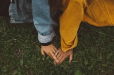 5 Cara Keluar dari Hubungan...