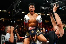 Jaime Munguia Pukul...
